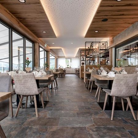فندق Cafe-Restaurant Bettina المو المظهر الخارجي الصورة